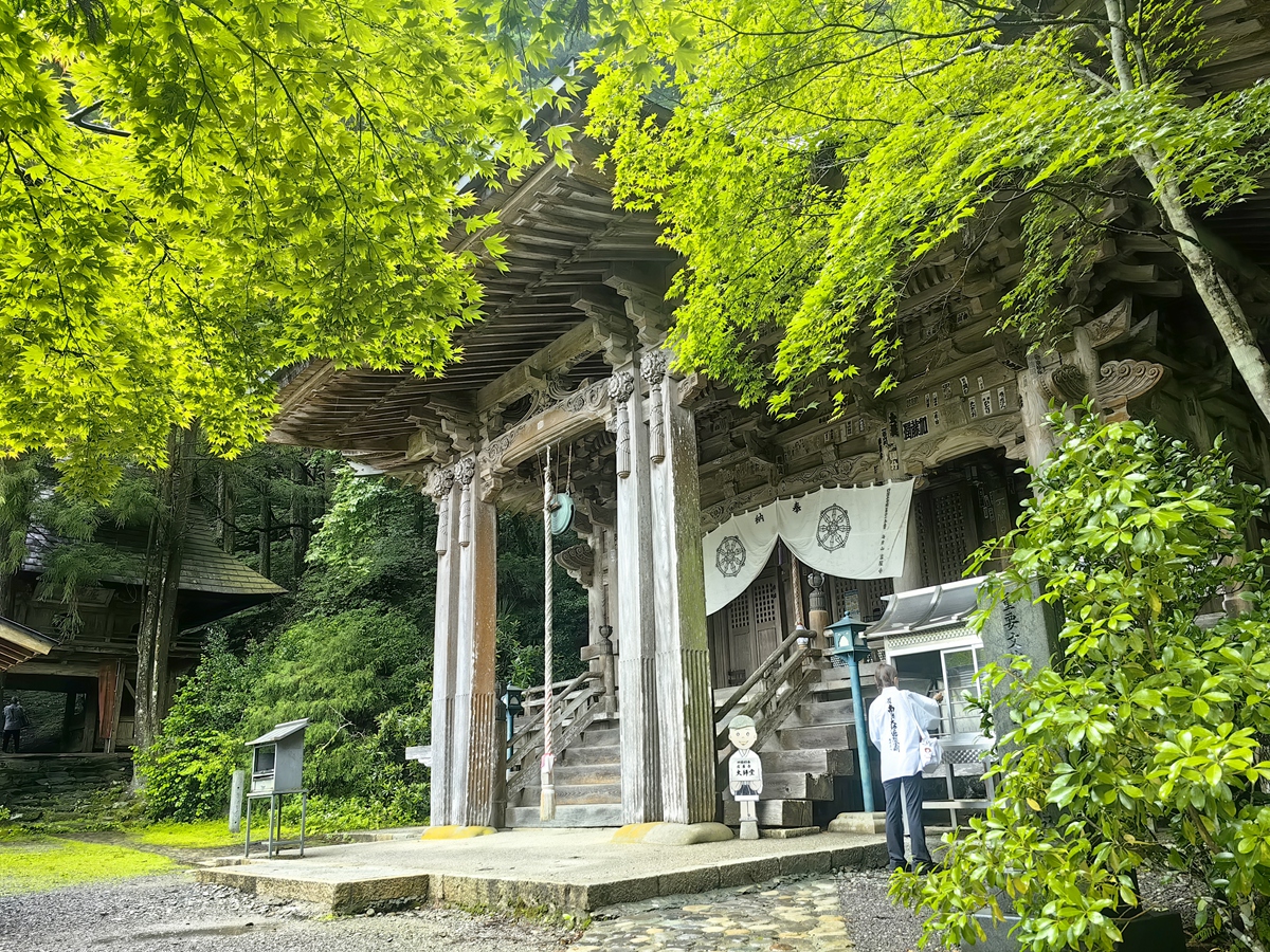第四十五番  海岸山 岩屋寺
